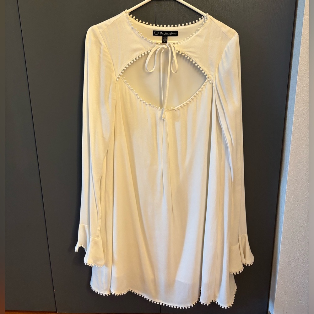 For love and Lemons, white dress, size medium, front tie, flowy
